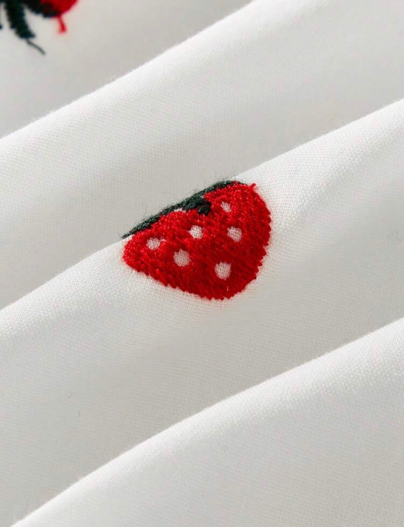 Strawberry puff dress - Ally Pop
